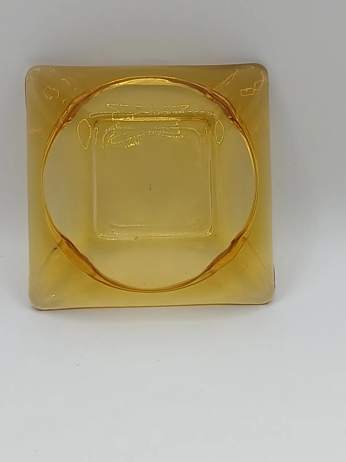 Kaaru-style / Mid-century NZ pressed glass ashtray - Smokey