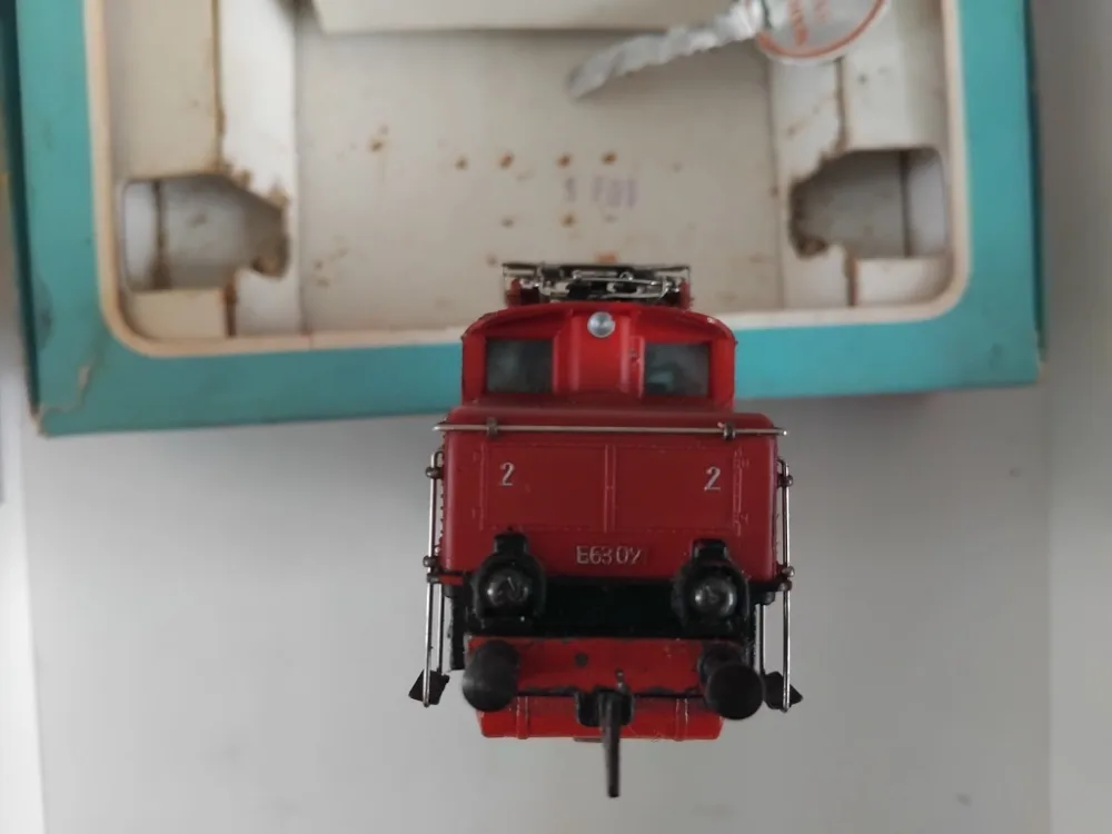 Märklin H0 Scale Electric Shunting Locomotive - DB Class E63 (Catalog No. 3001)