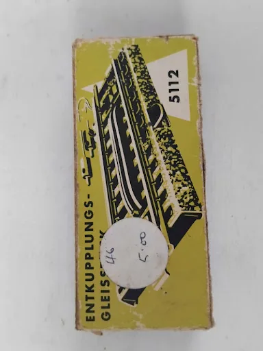 Märklin H0 Gauge 5112 Electric Uncoupling Track Section with Original Box