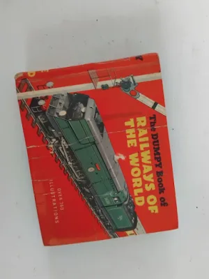 The Dumpy Book of Railways of the World c. 1950s1960s Illustrated Pocket Guide 0