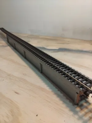 HO Scale Elevated Track / Viaduct Section – 44.5cm