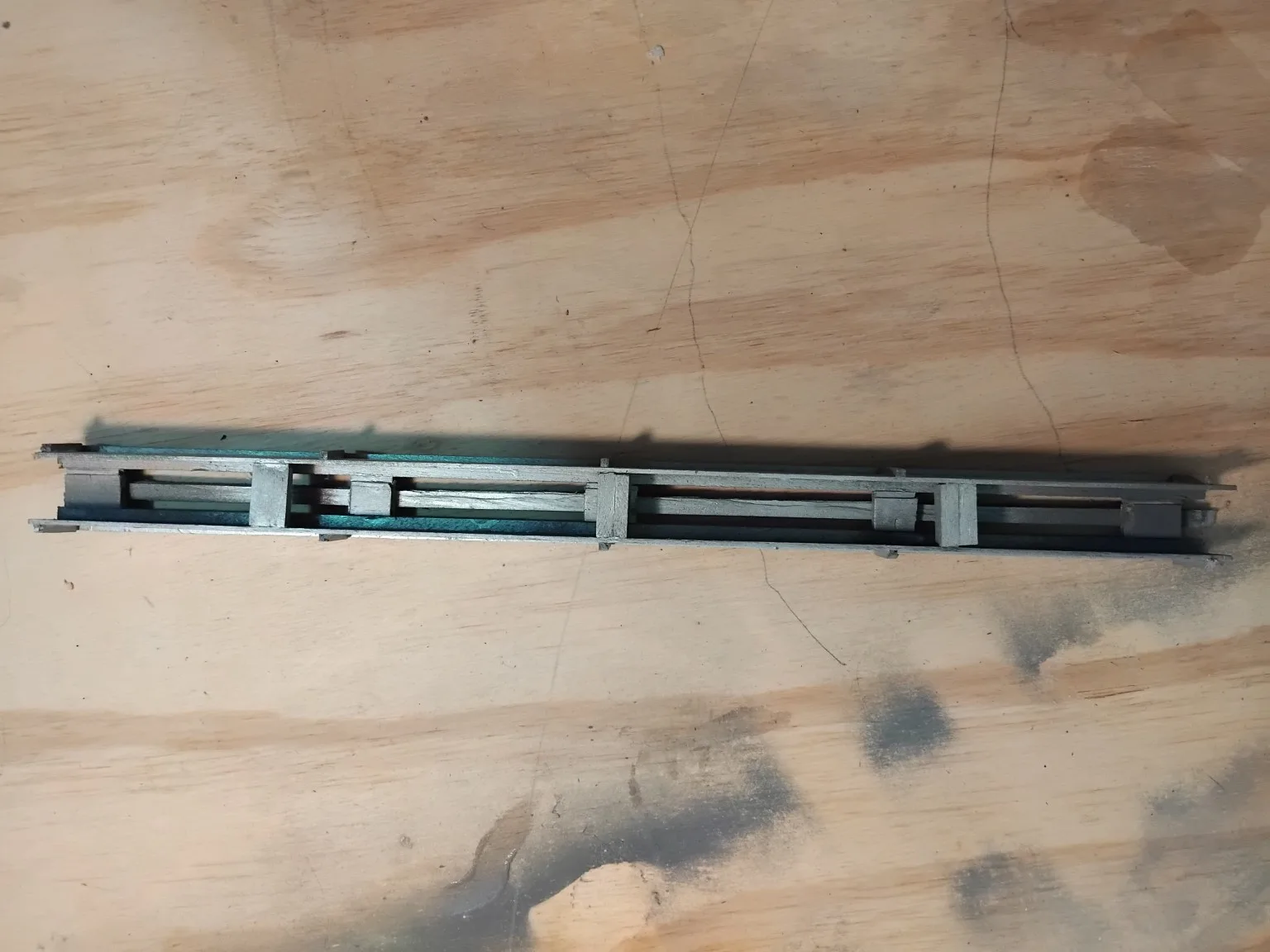 HO Scale Elevated Track / Viaduct Section – 44.5cm